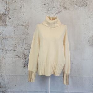 Peace Love World Cream Turtleneck Sweater Womens Size XS ( Runs Big )